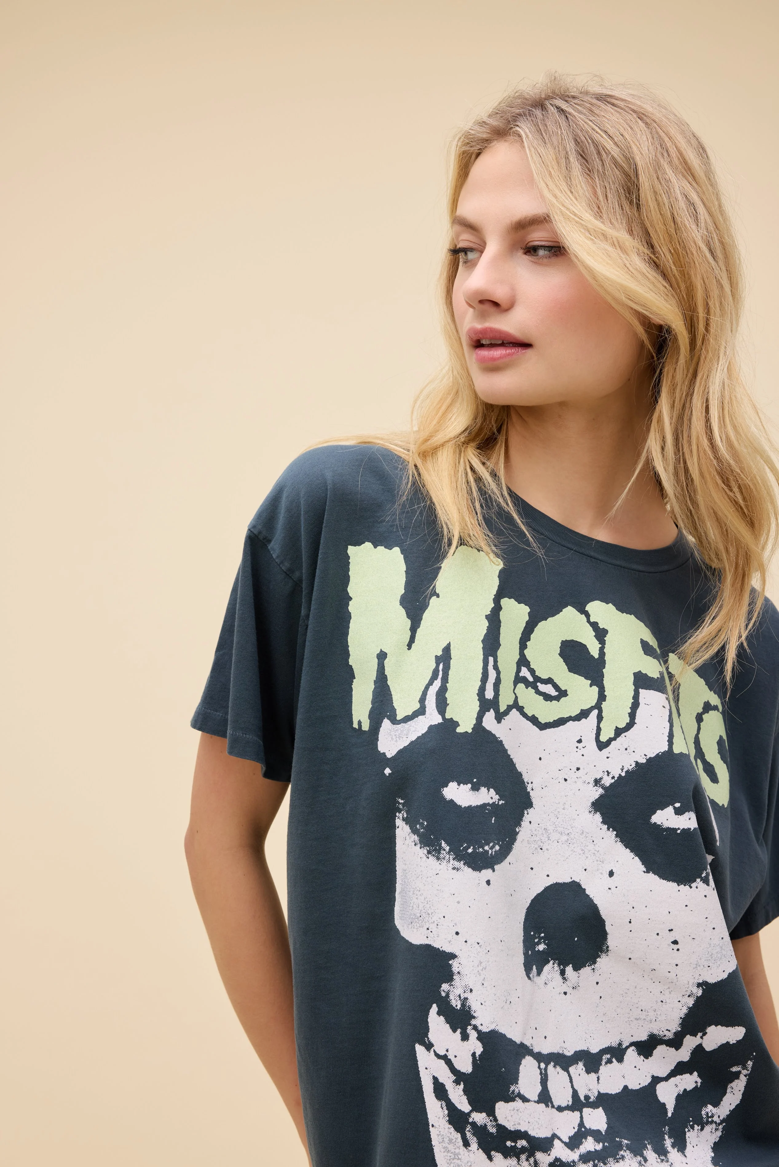 Misfits Crimson Ghost Merch Tee - Image 4