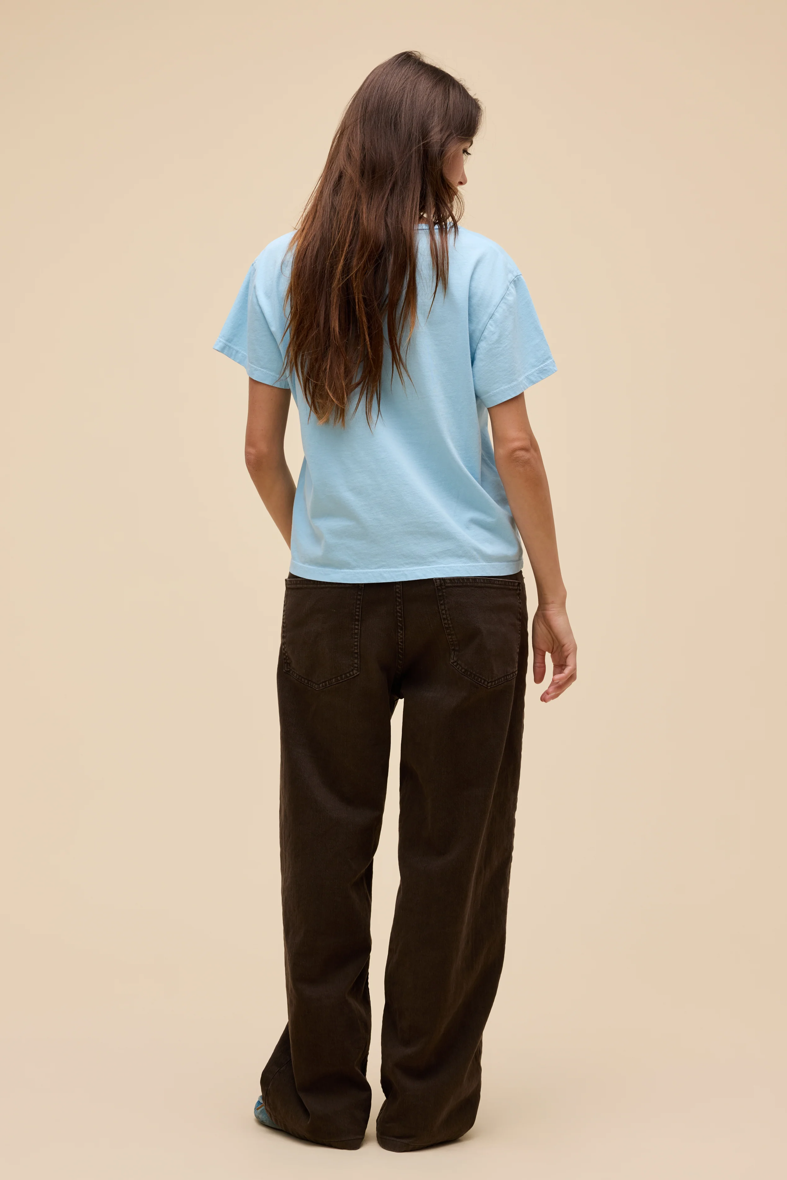 Solid Boxy V-Neck Tee - Image 4