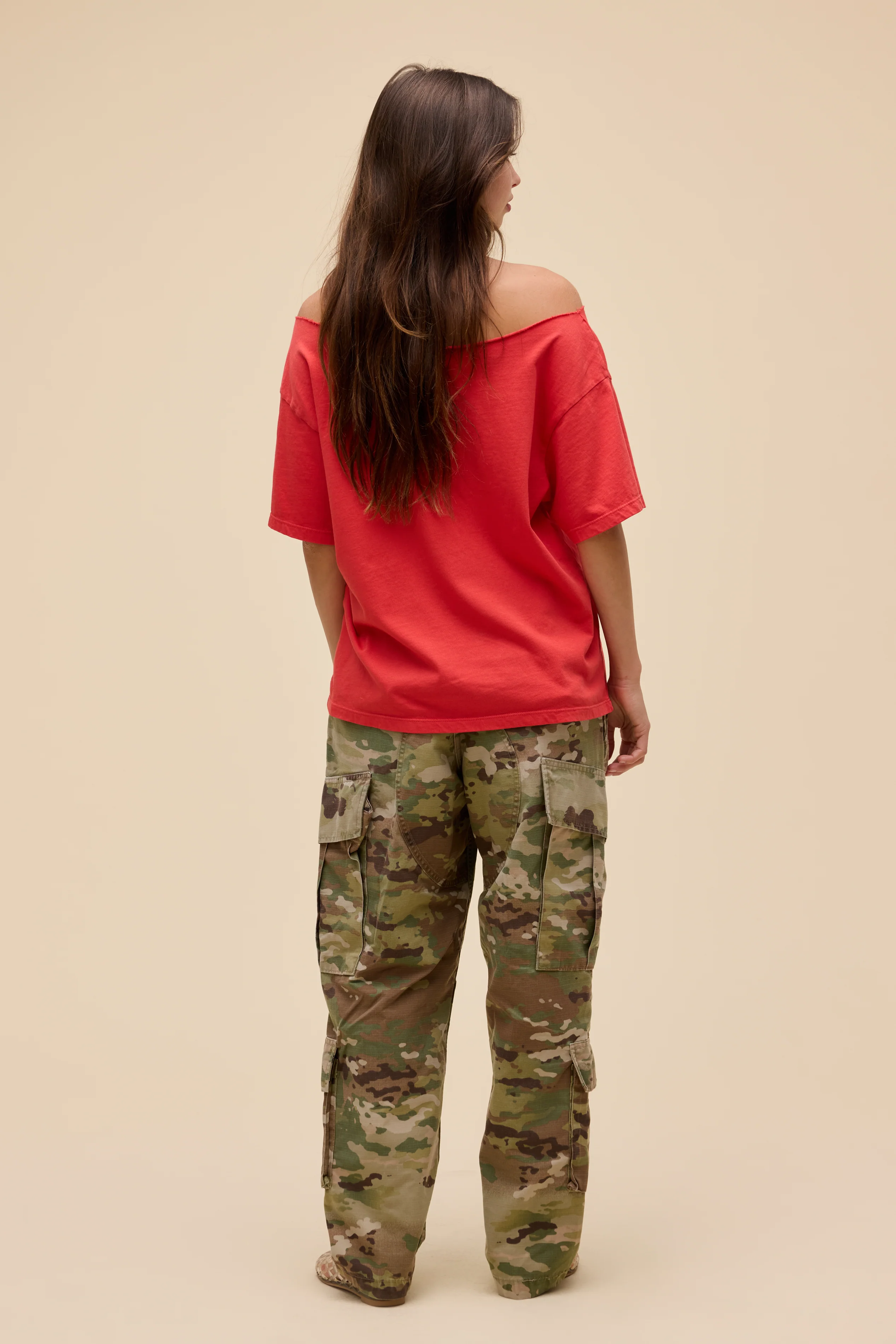 Solid Off-The-Shoulder Tee - Image 3