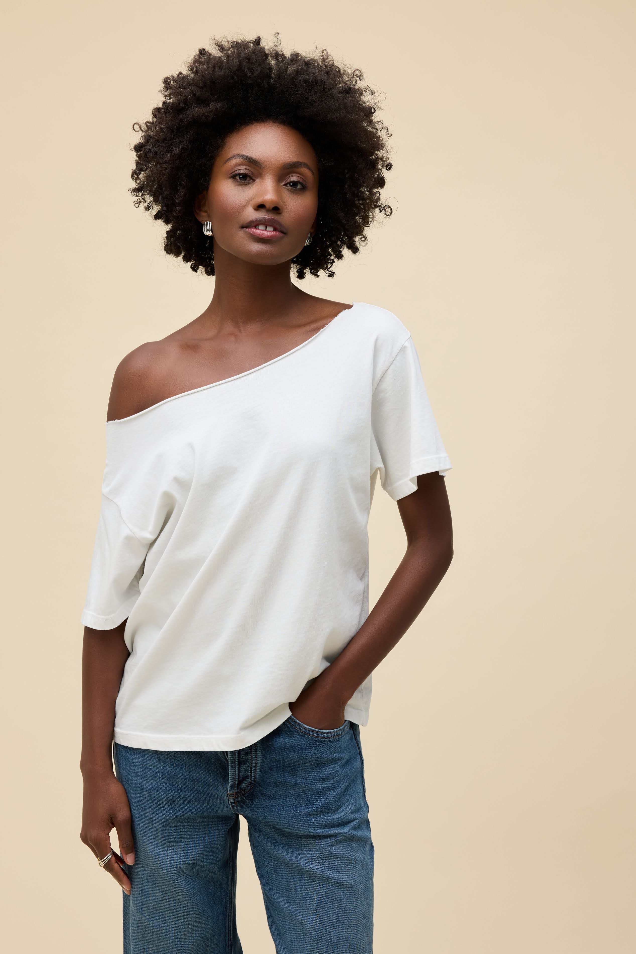 Solid Off-The-Shoulder Tee - Image 2