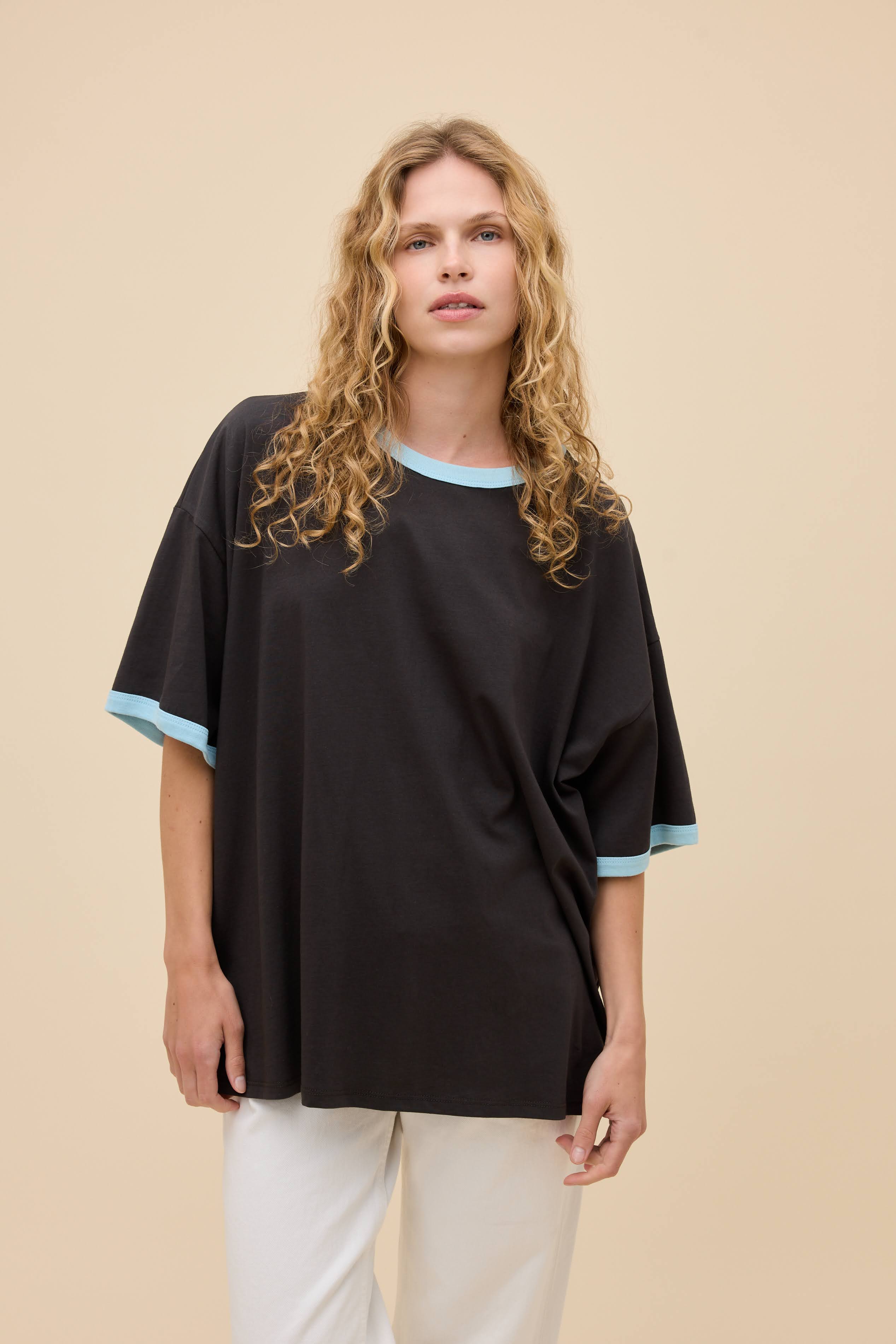 Solid OS Ringer Tee