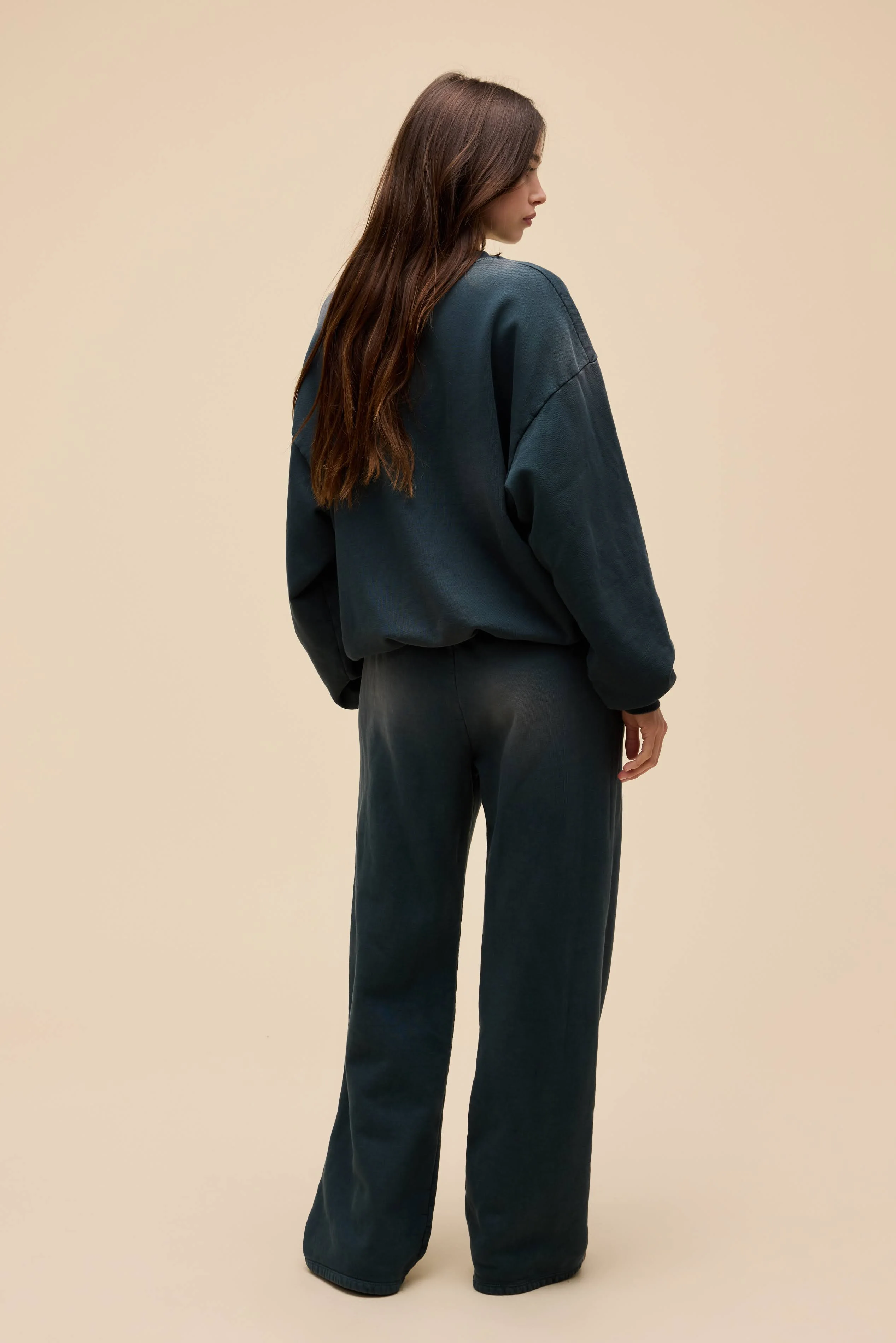 Solid Oversized Crew Sweatshirt - Image 3