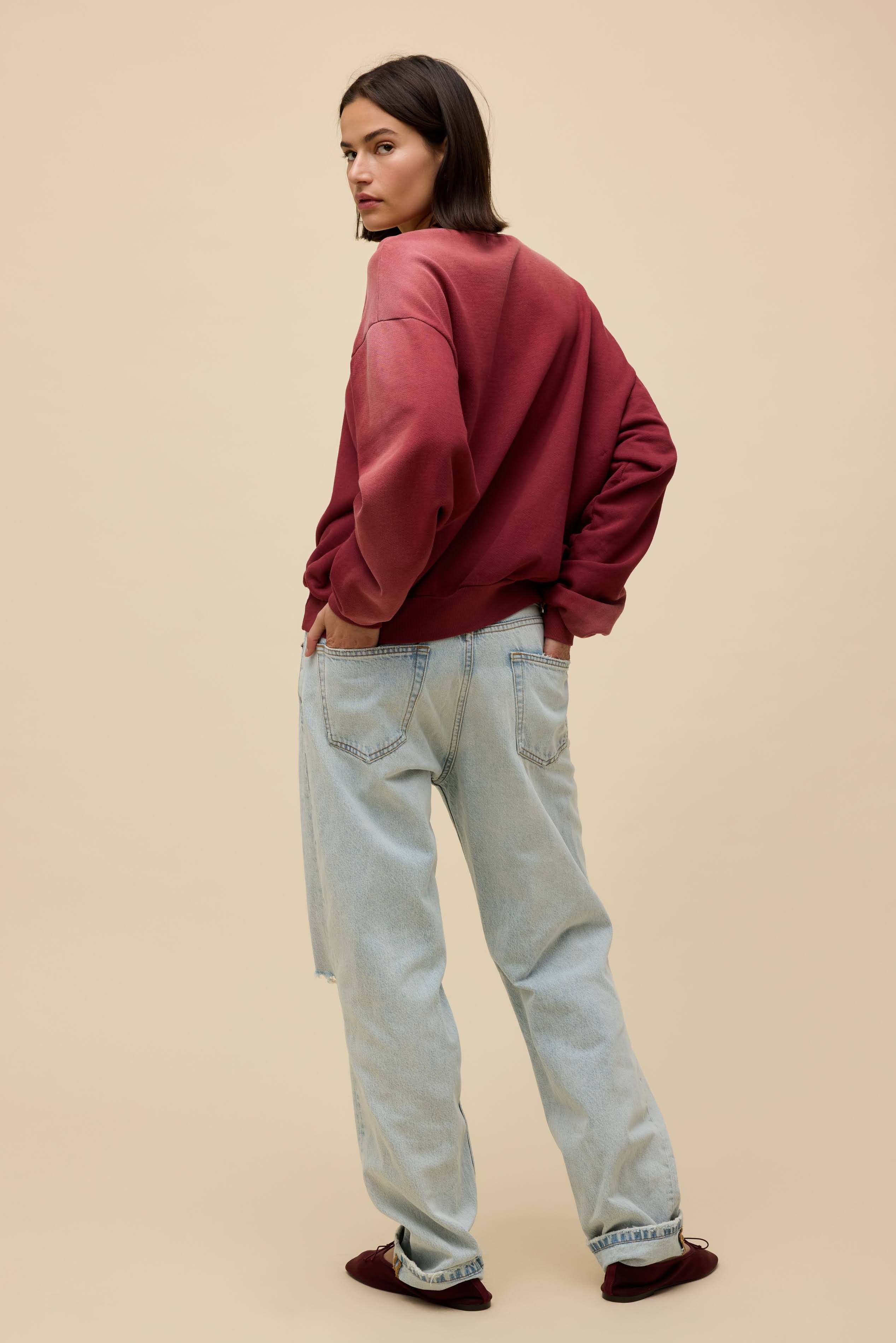 Solid Oversized Crew Sweatshirt - Image 4