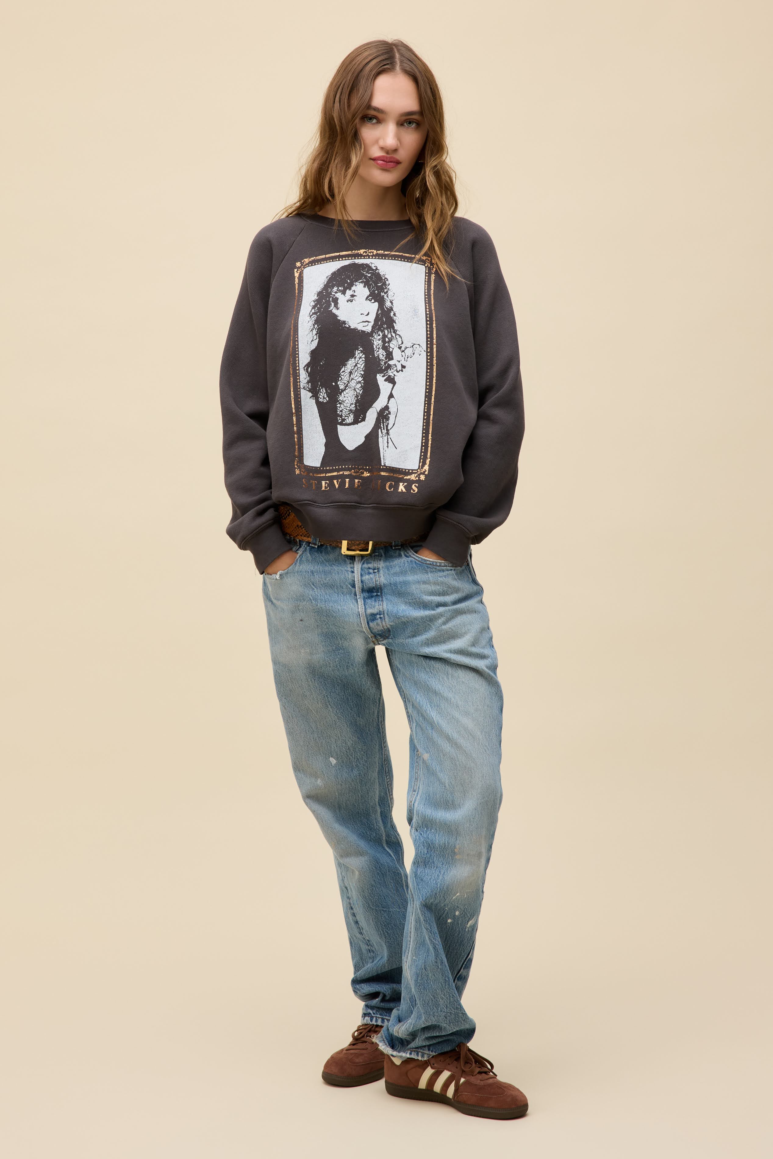 Stevie Nicks Orchid Bouquet Vintage Raglan Sweatshirt - Image 3